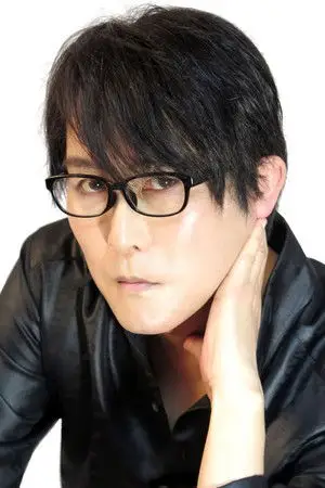 血色镜头下的秩序崩解：论《皇家国教骑士团》的视觉暴力与叙事伦理